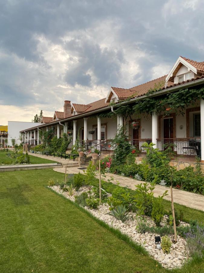 Country Club La Mesteceni Sebeş Buitenkant foto